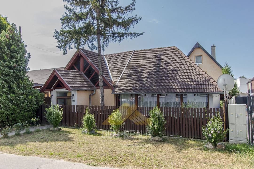 Nehnuteľnosť DOM-REALÍT,  komerčný objekt alternatívne vhodný na bývanie