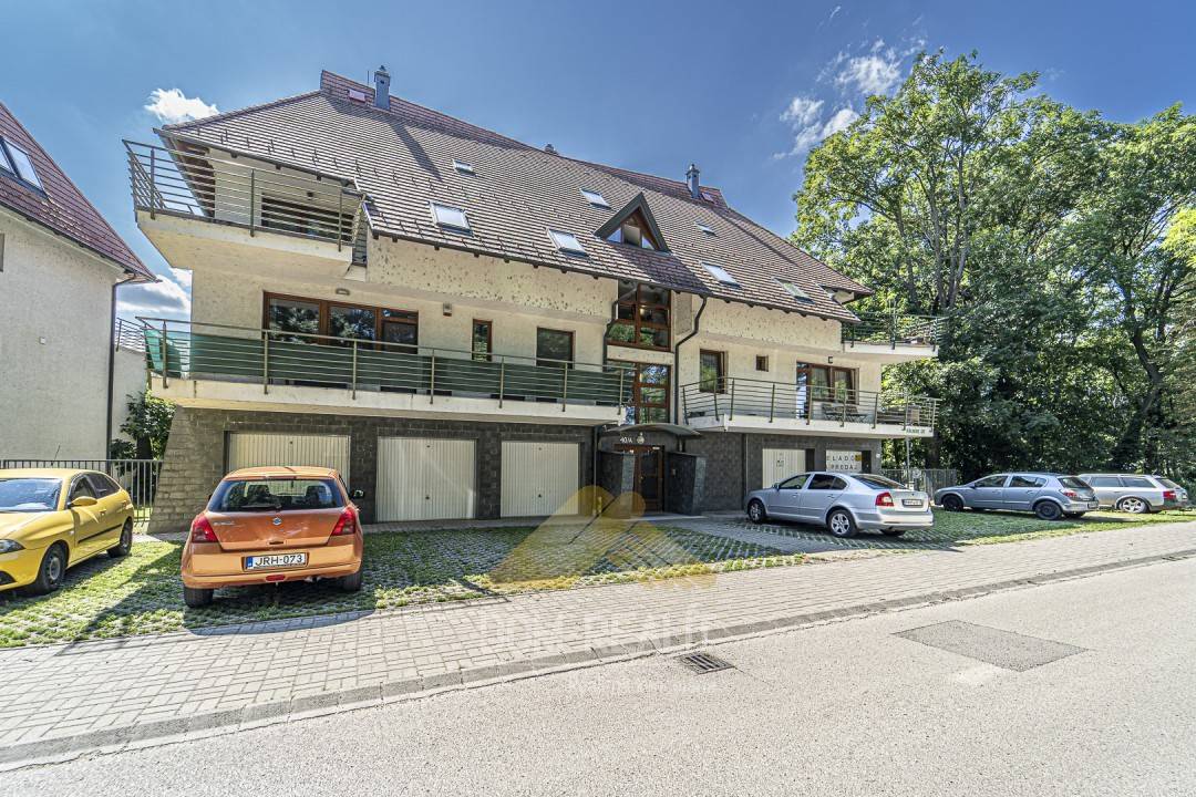 Nehnuteľnosť DOM - REALÍT ponúka na predaj 2 - izbový byt v Mosonmagyaróvári