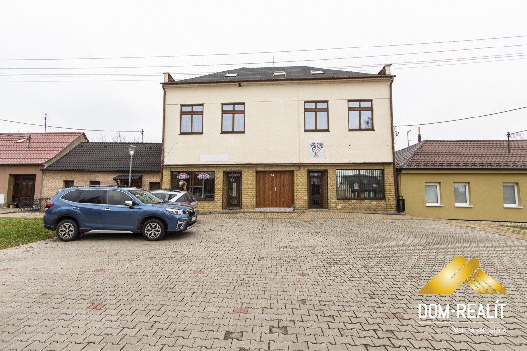 Nehnuteľnosť DOM-REALÍT ponúka polyfunkčný objekt: 3bytové jednotky, 2 obchodné priestory a záhrada s posedením